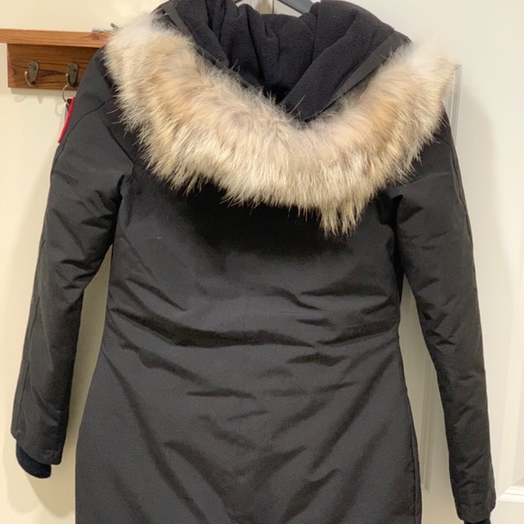 Women’s Black Victoria Parka Canada Goose XS - Picture 2 of 7